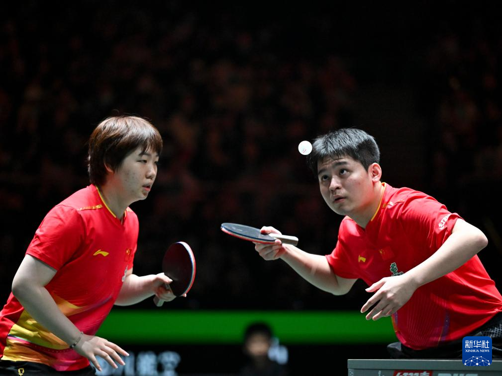 “奧運(yùn)預(yù)演” 林詩棟助力國(guó)乒晉級(jí)八強(qiáng)